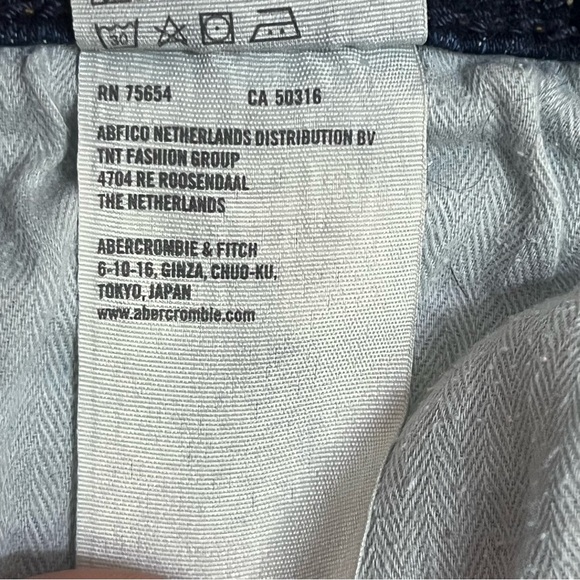 Women’s Abercrombie & Fitch Ankle Length Dark Wash Skinny Jeans Size 6 - Picture 9 of 14
